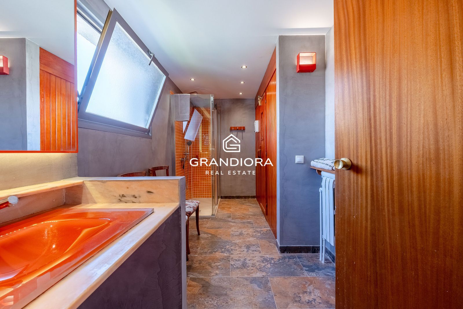 Exclusiva villa con piscina y vistas panorámicas al mar - Imagen 27