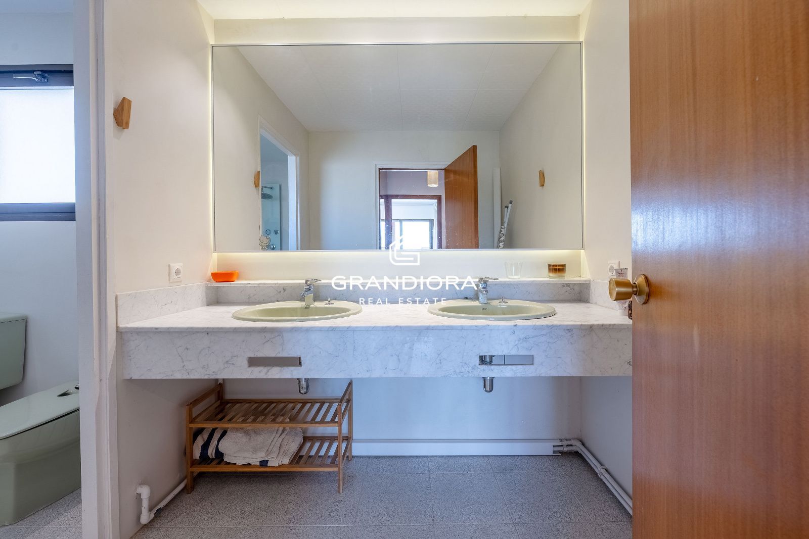Exclusiva villa con piscina y vistas panorámicas al mar - Imagen 39