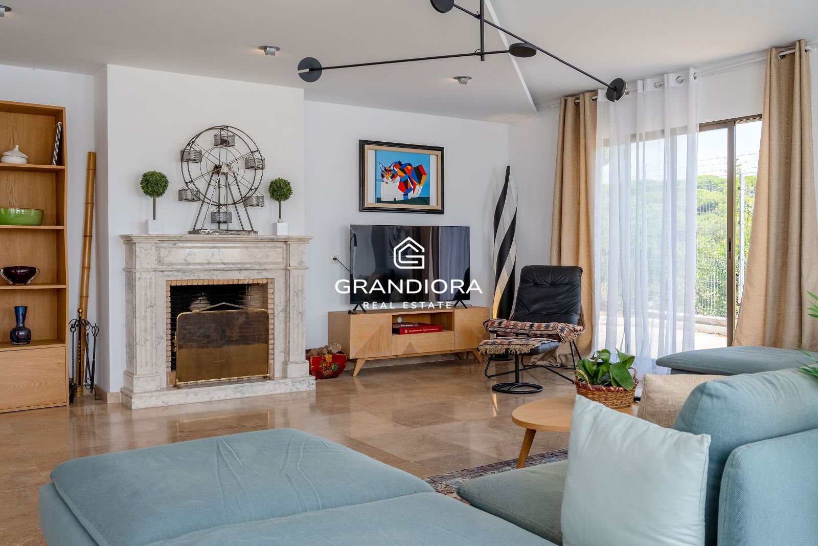 Exclusiva villa con piscina y vistas panorámicas al mar - Imagen 12