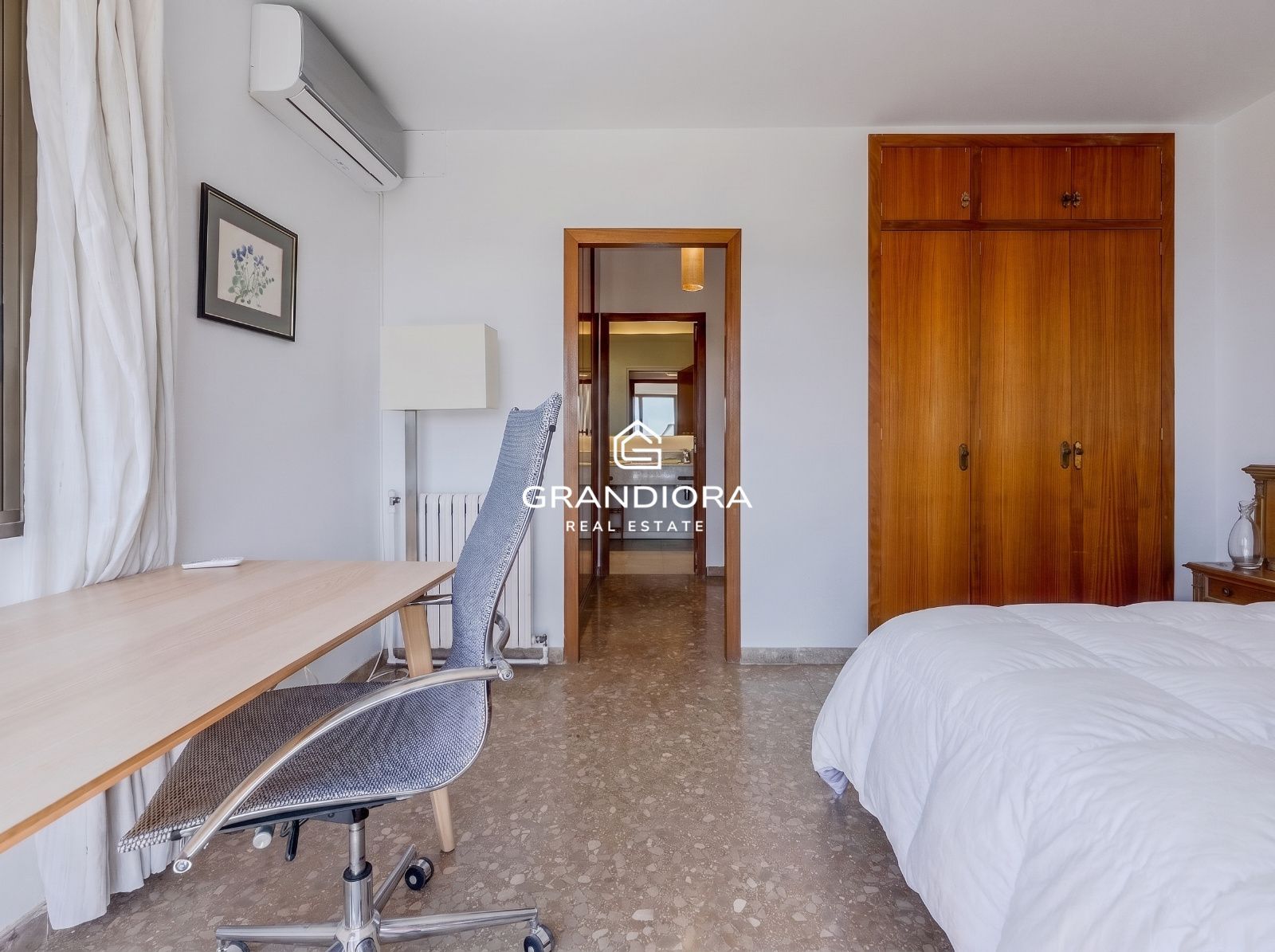Exclusiva villa con piscina y vistas panorámicas al mar - Imagen 38