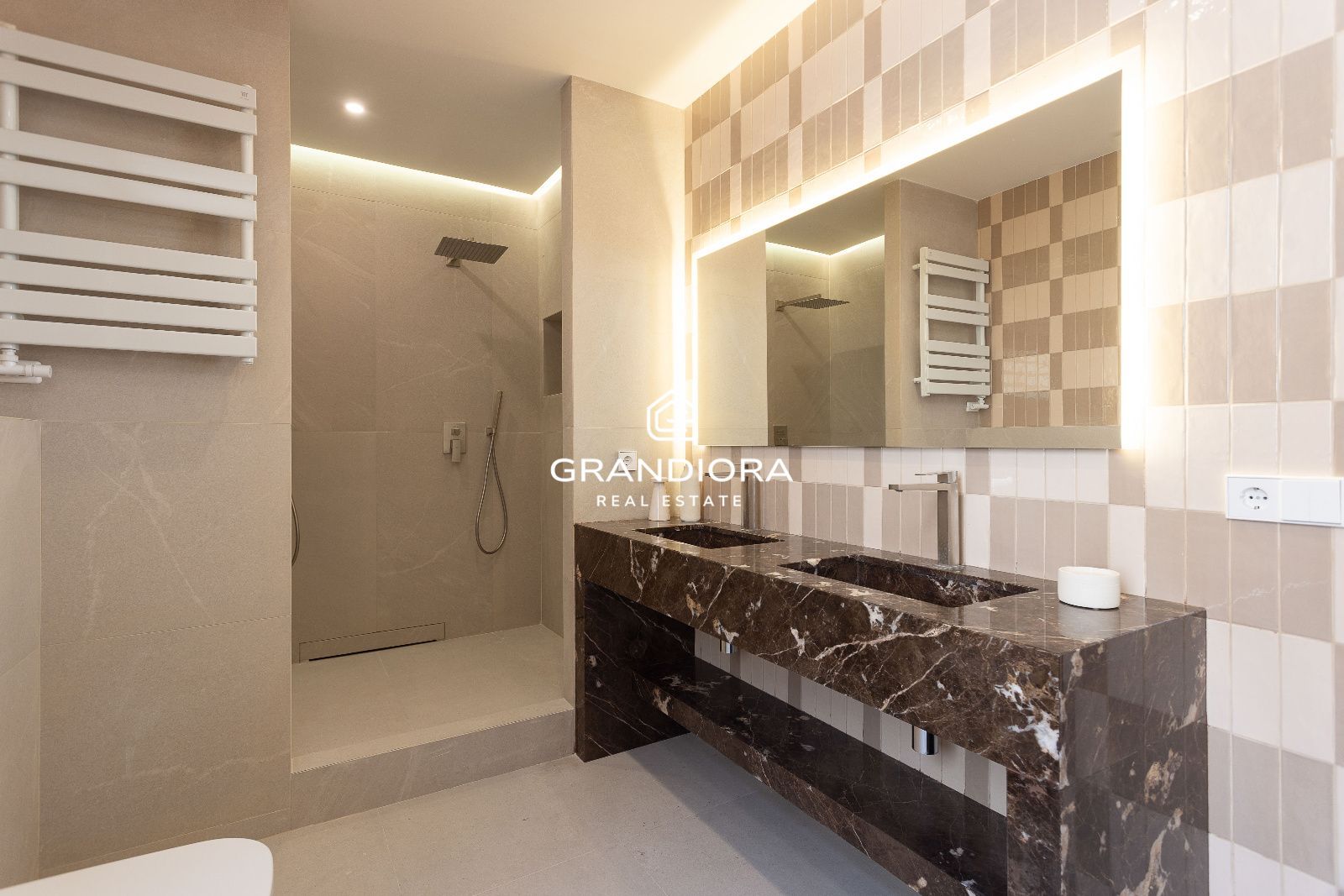 Espectacular piso reformado en el Eixample Dreta - Imagen 27
