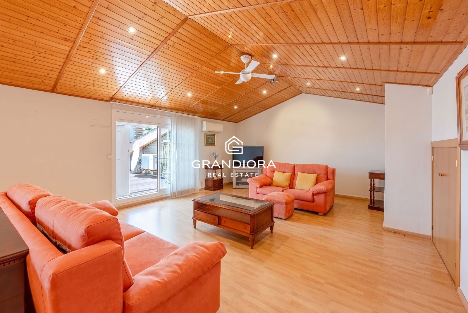 Ático dúplex de 256 m² con vistas al puerto en Port Balís, Sant Andreu de Llavaneres - Imagen 7