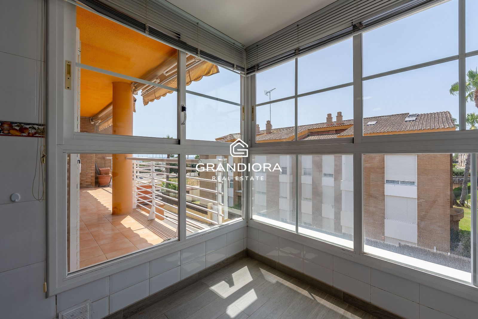 Ático dúplex de 256 m² con vistas al puerto en Port Balís, Sant Andreu de Llavaneres - Imagen 19