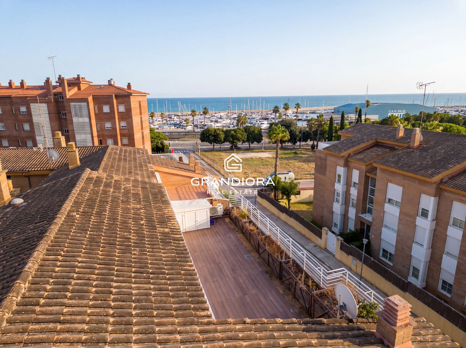 Ático dúplex de 256 m² con vistas al puerto en Port Balís, Sant Andreu de Llavaneres - Imagen 39