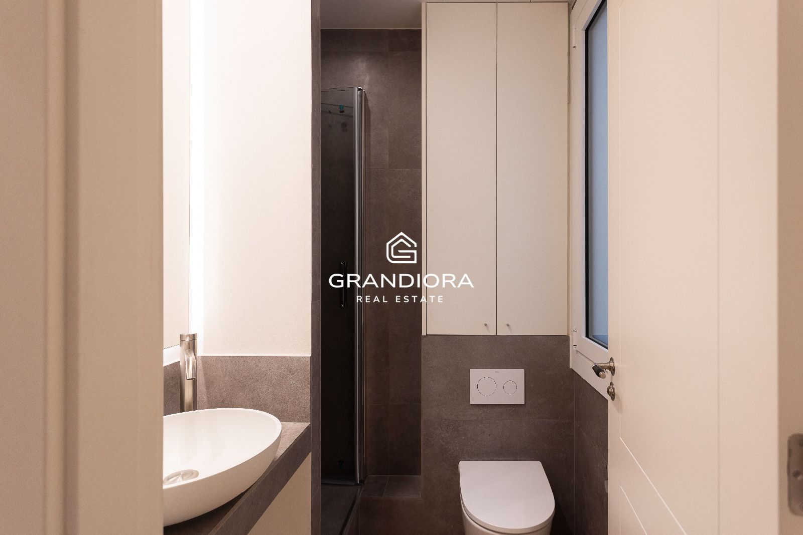 Vivienda reformada de 3 dormitorios con cocina independiente y ascensor - Imagen 31