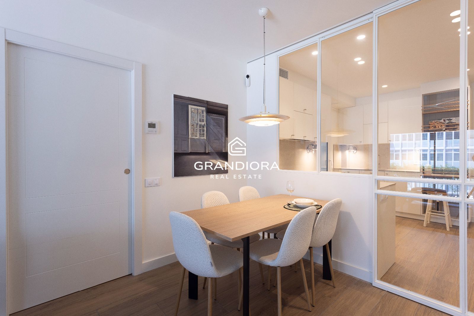 Piso a estrenar con terraza en Tuset, Galvany - Imagen 15