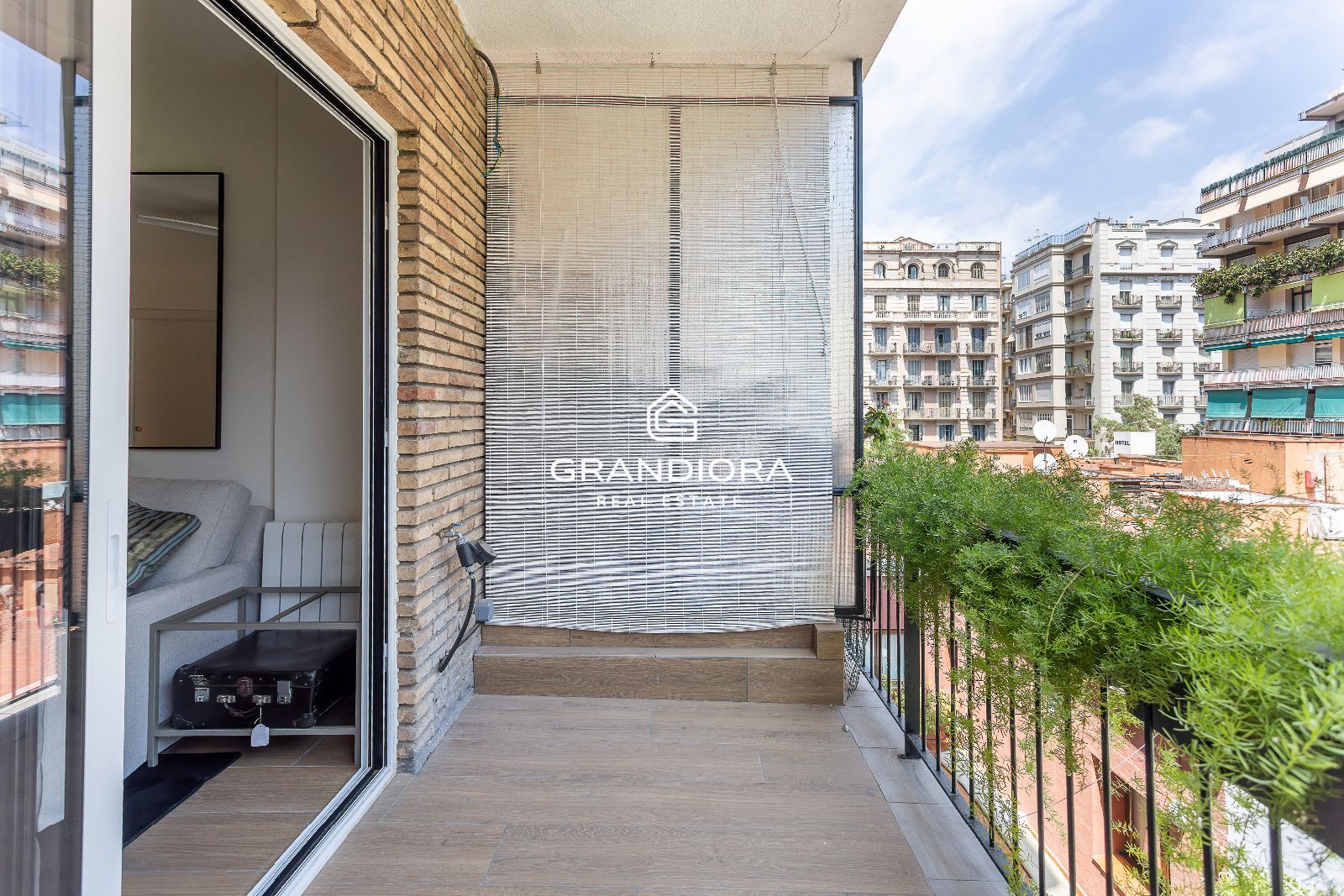 Piso a estrenar con terraza en Tuset, Galvany - Imagen 24