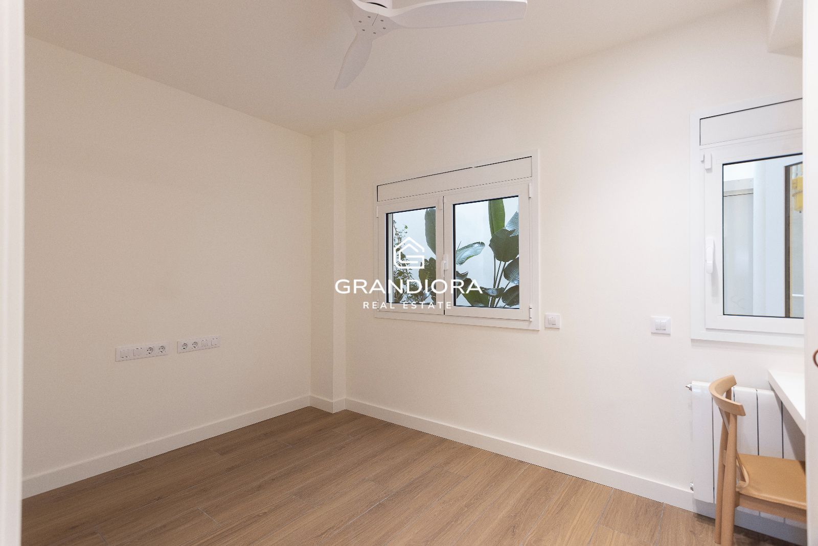 Piso a estrenar con terraza en Tuset, Galvany - Imagen 33