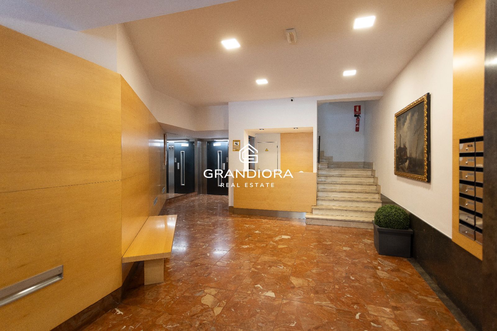 Piso a estrenar con terraza en Tuset, Galvany - Imagen 50
