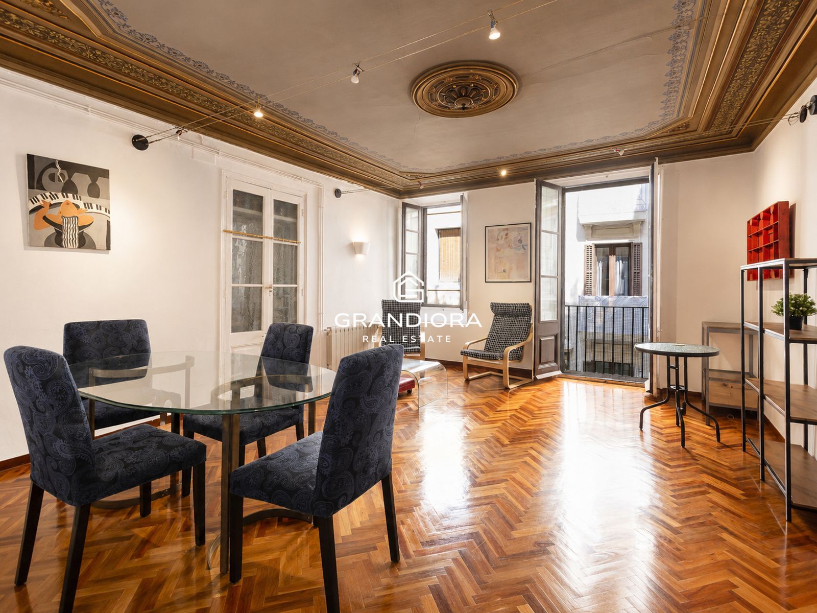 Piso de 260 m² con terraza en El Born - Imagen 1