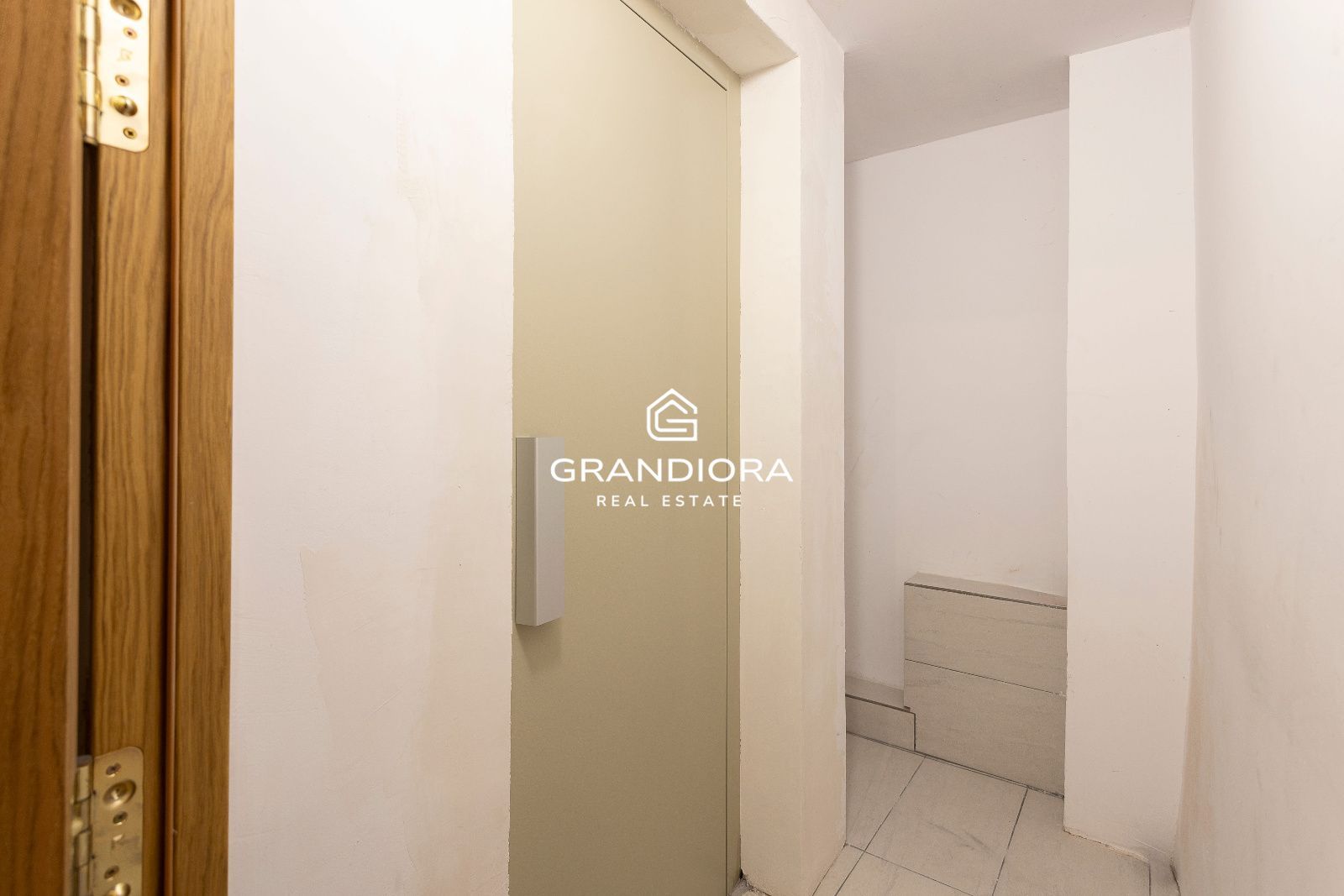 Piso de 260 m² con terraza en El Born - Imagen 38