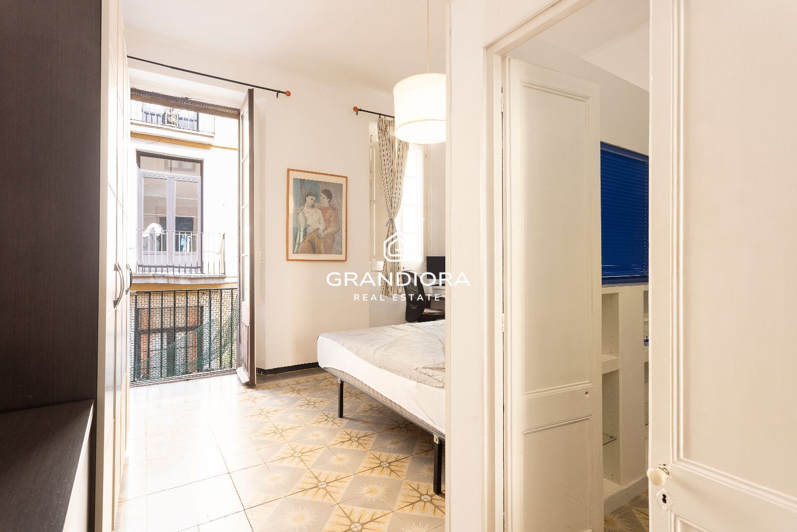 Piso de 260 m² con terraza en El Born - Imagen 39