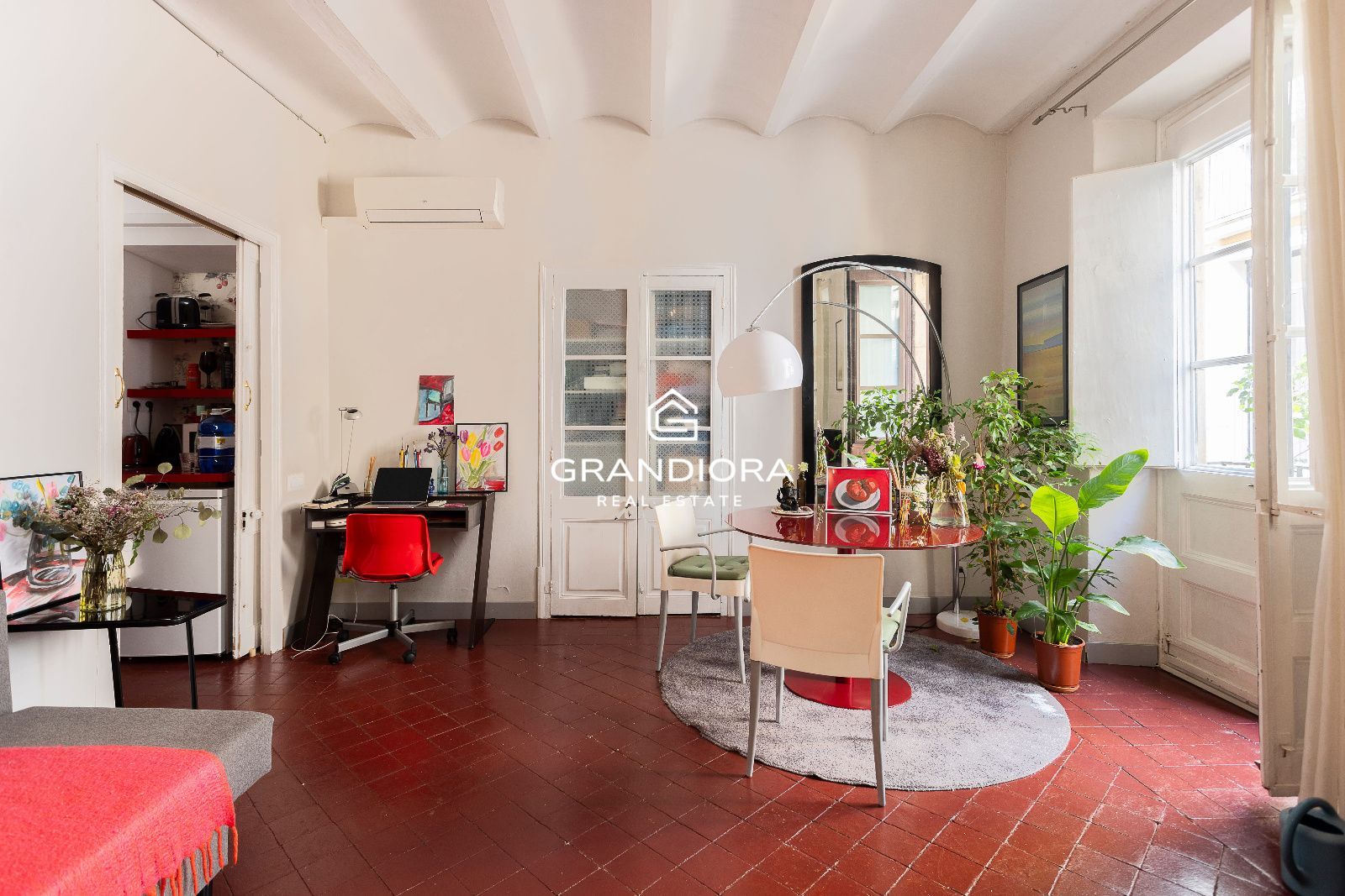 Piso de 260 m² con terraza en El Born - Imagen 50