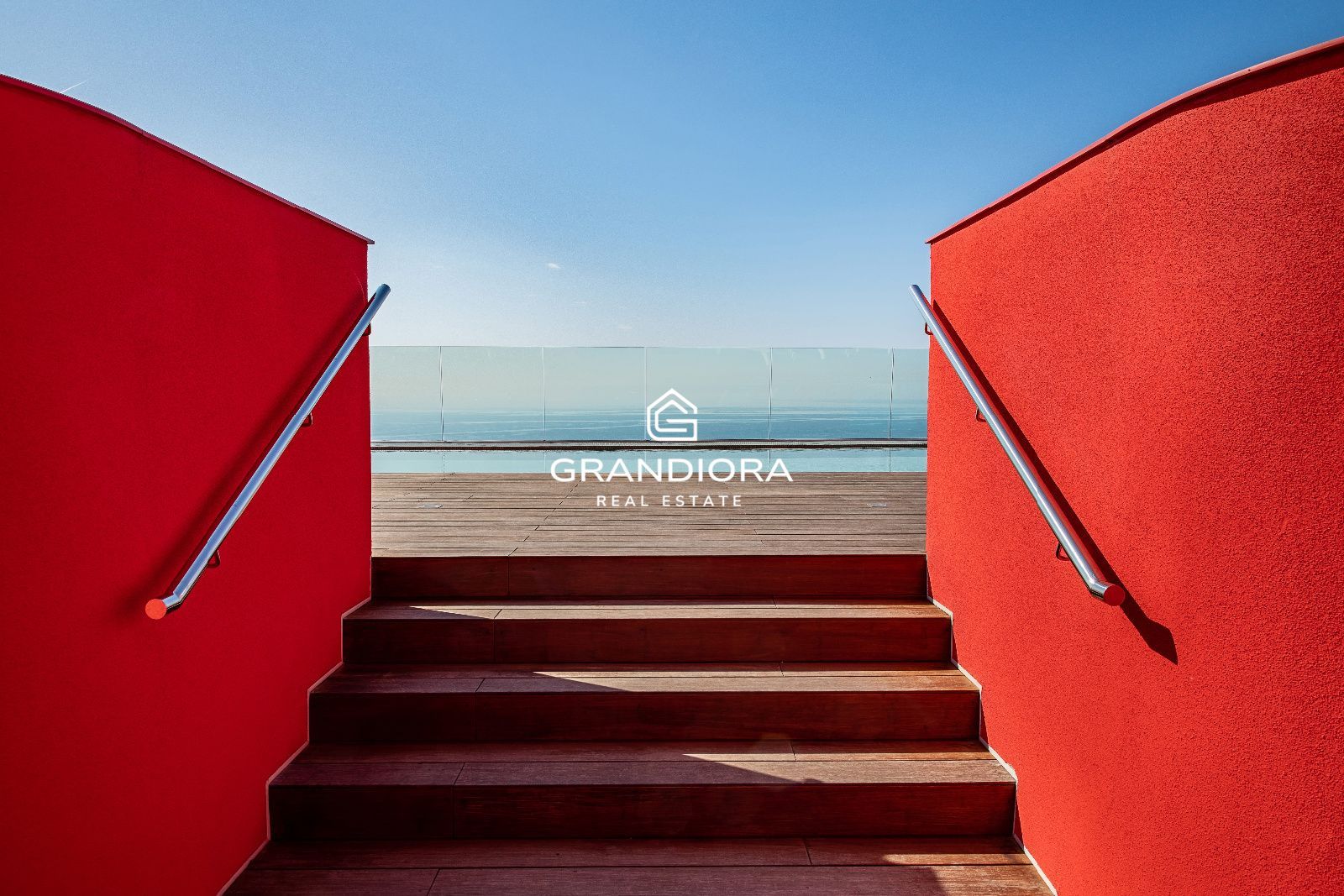 Apartamento exclusivo con vistas al mar en Antares Barcelona - Imagen 4