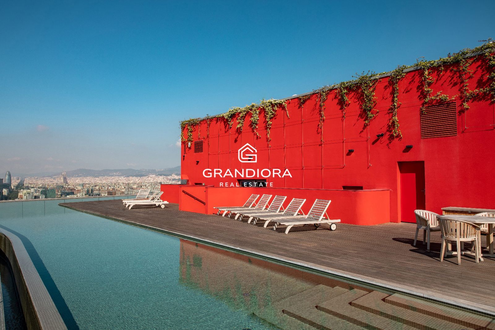 Apartamento exclusivo con vistas al mar en Antares Barcelona - Imagen 7