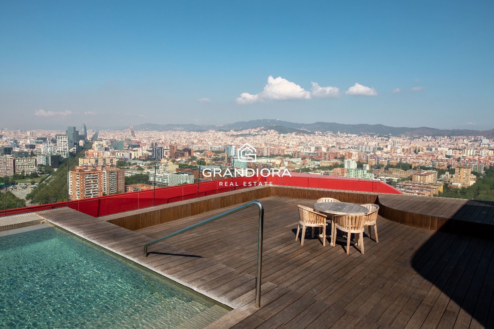 Apartamento exclusivo con vistas al mar en Antares Barcelona - Imagen 8