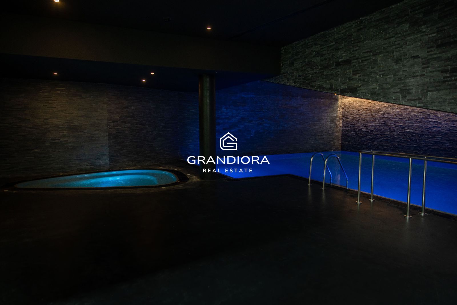 Apartamento exclusivo con vistas al mar en Antares Barcelona - Imagen 16