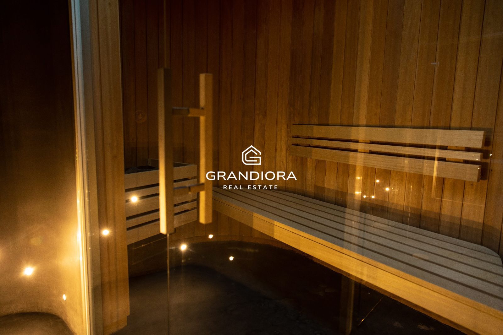 Apartamento exclusivo con vistas al mar en Antares Barcelona - Imagen 23