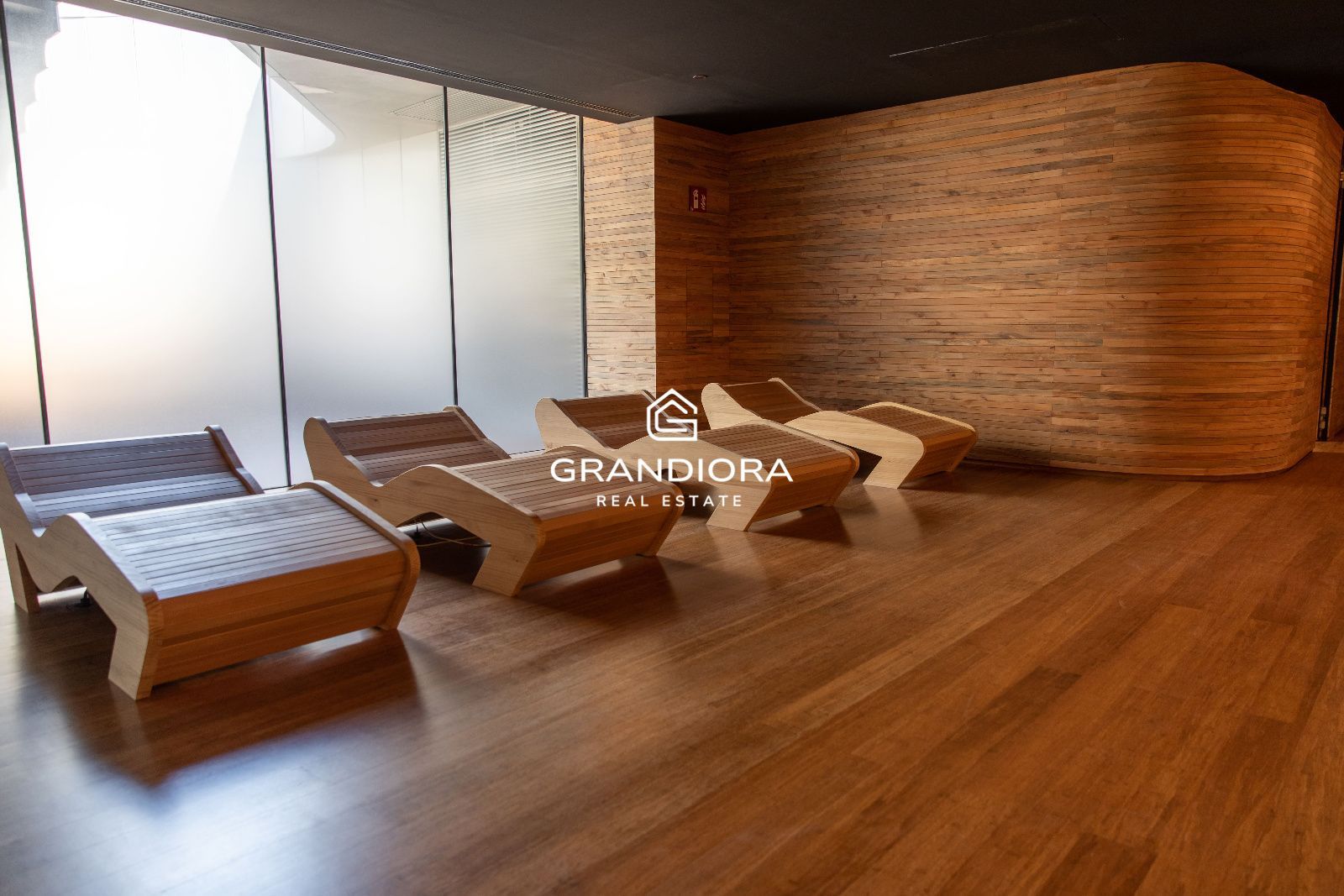 Apartamento exclusivo con vistas al mar en Antares Barcelona - Imagen 24