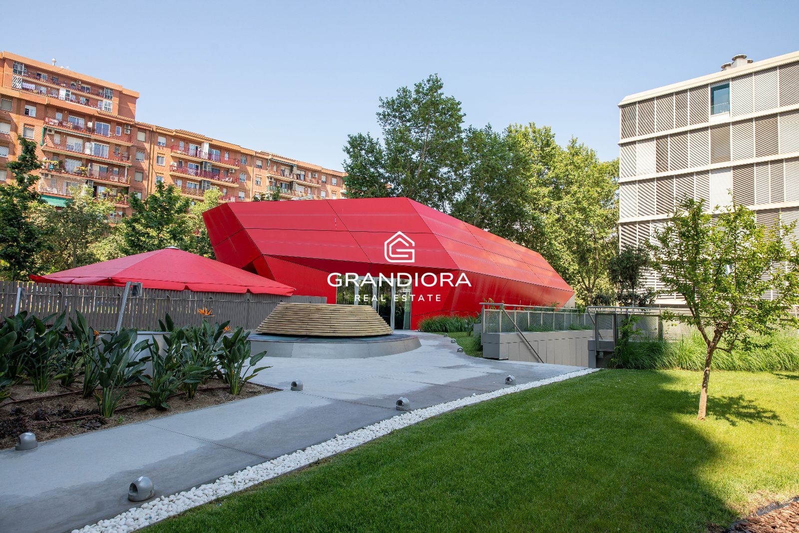 Apartamento exclusivo con vistas al mar en Antares Barcelona - Imagen 28