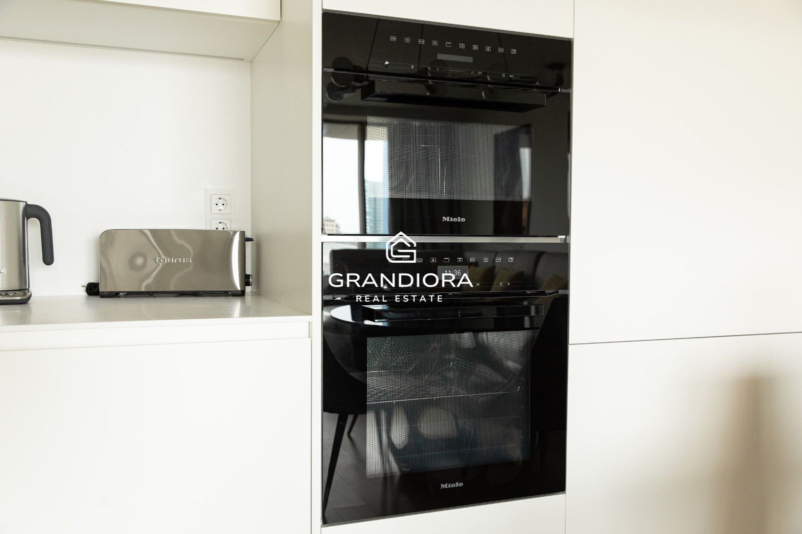 Apartamento de lujo de 2 dormitorios en Antares Barcelona - Imagen 16