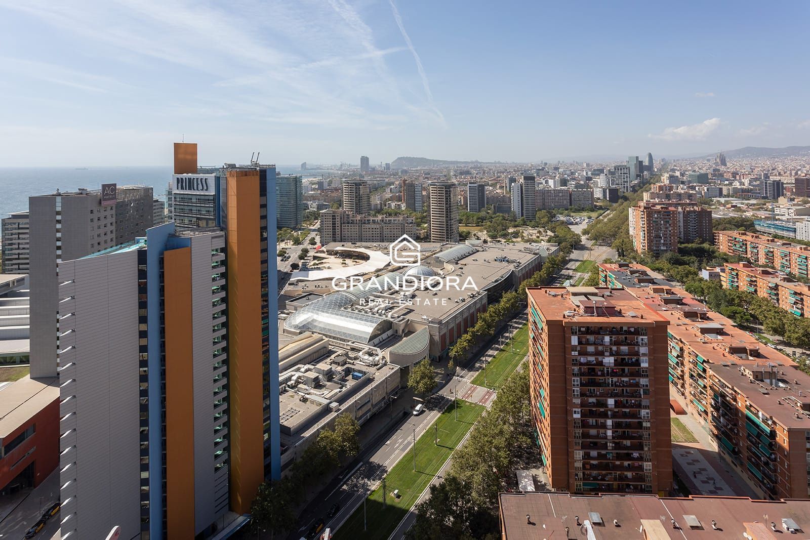 Apartamento de lujo de 2 dormitorios en Antares Barcelona - Imagen 56