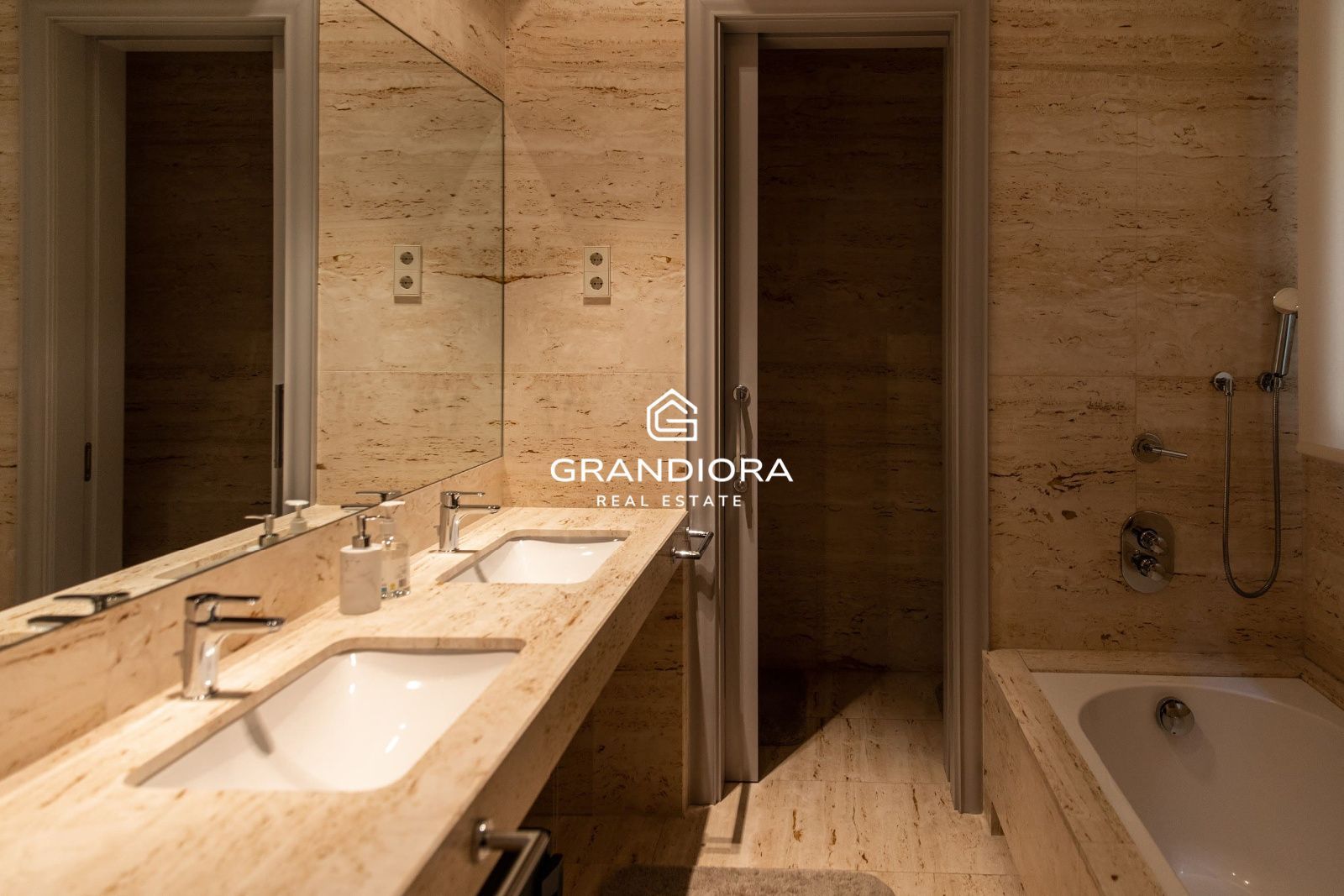 Exclusivo piso de 4 habitaciones en Passeig de Gràcia - Imagen 43