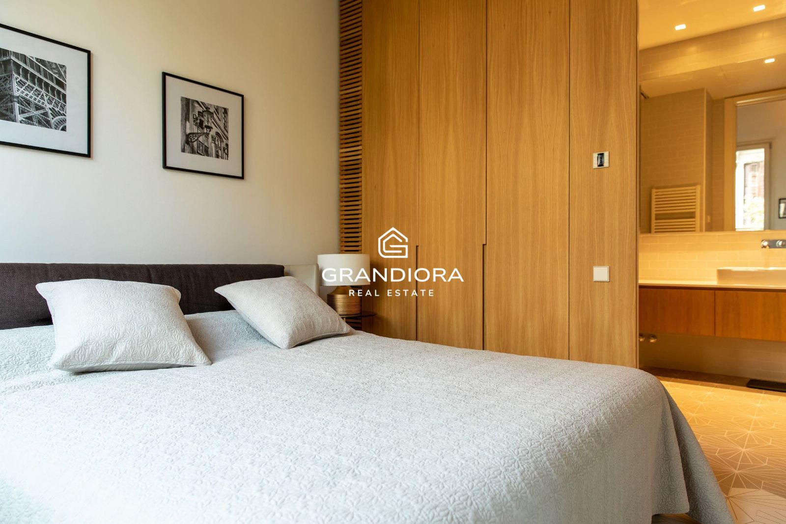 Piso de diseño con bóveda catalana y wellness center en la Dreta de l’Eixample - Imagen 25