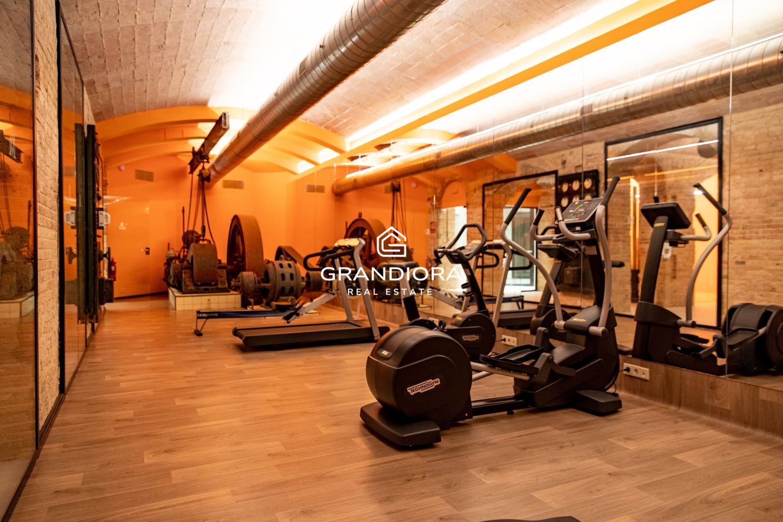 Piso de diseño con bóveda catalana y wellness center en la Dreta de l’Eixample - Imagen 33