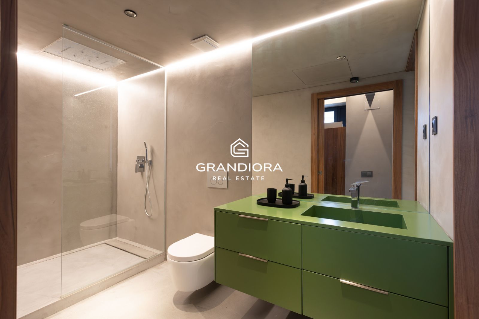 Loft de diseño de 185 m² con terraza ajardinada de 157 m² en Poblenou - Imagen 31