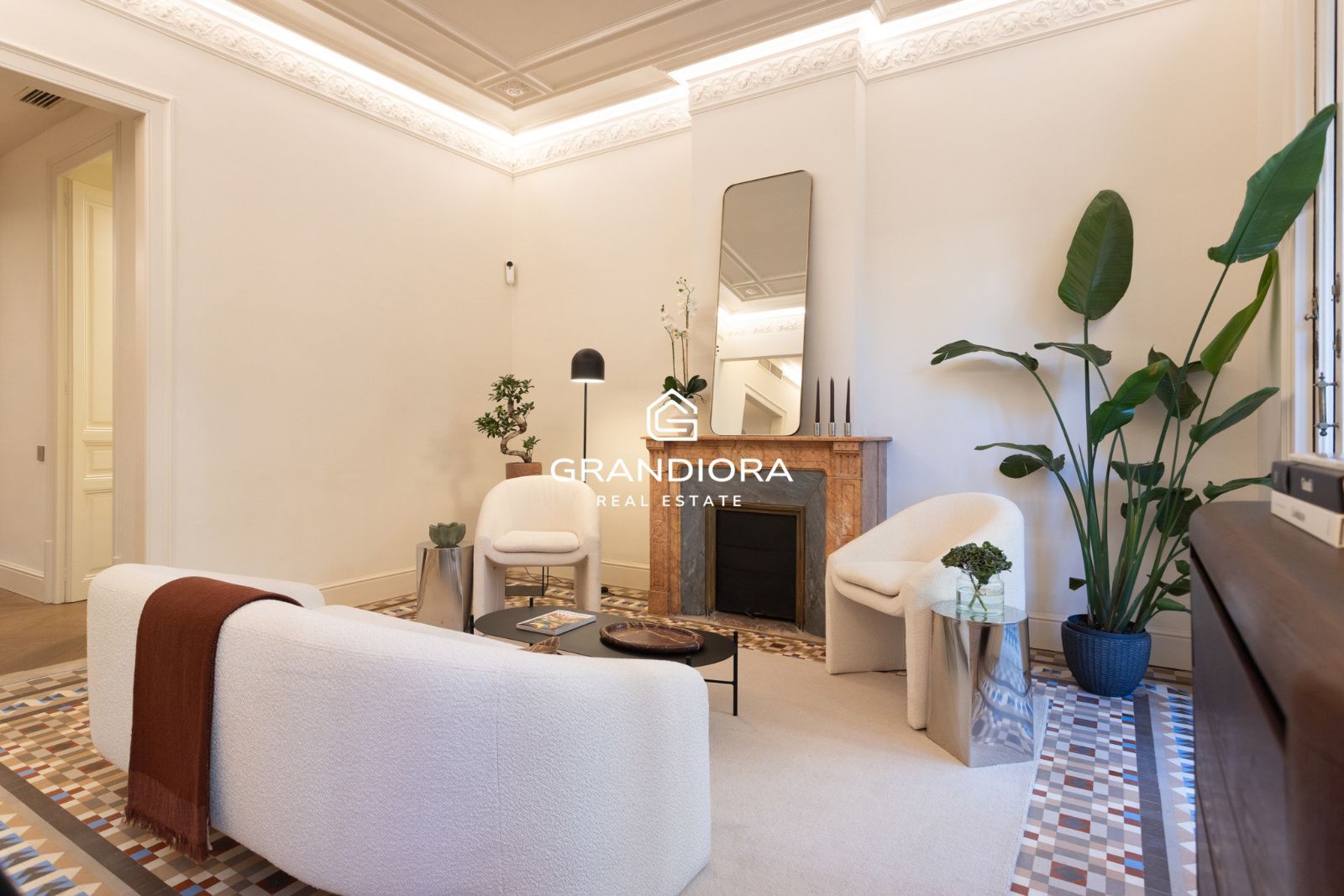 Preciosa vivienda reformada en Eixample Dreta - Imagen 8