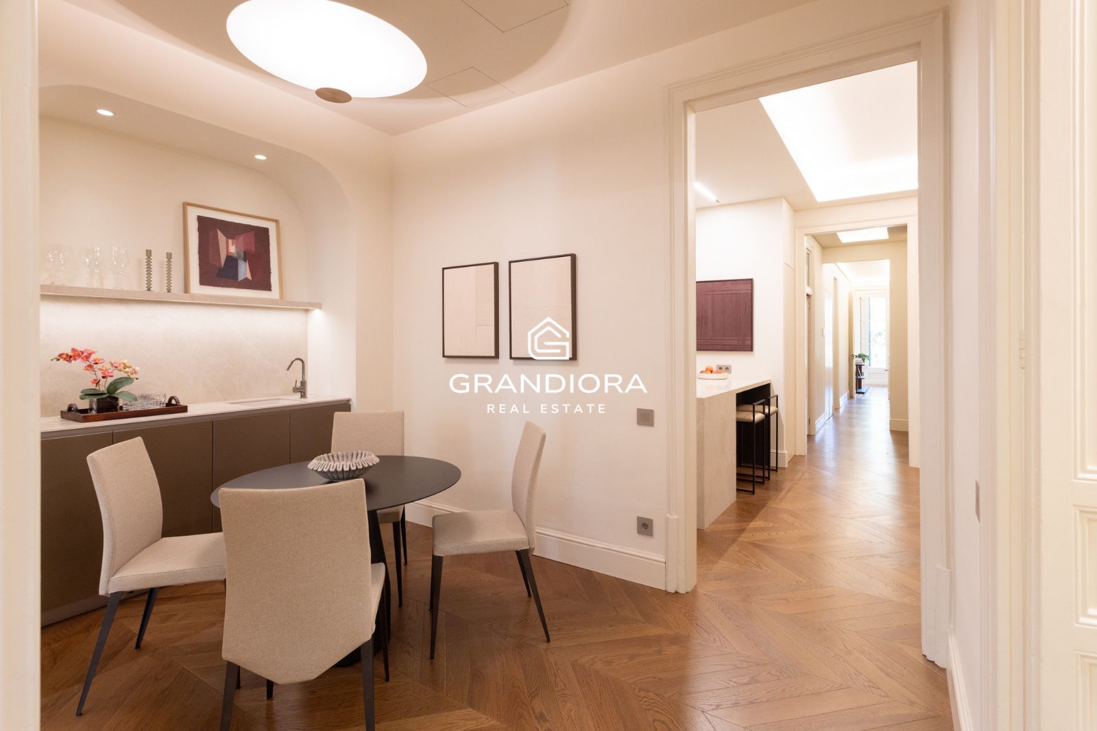 Preciosa vivienda reformada en Eixample Dreta - Imagen 13
