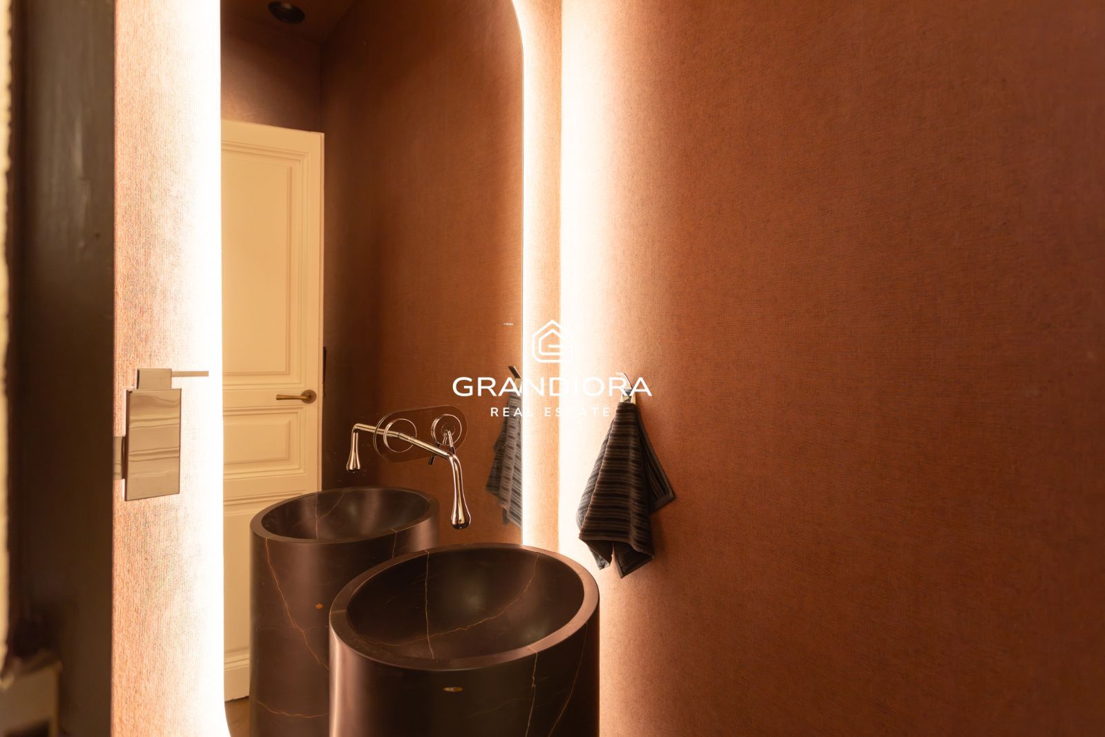 Preciosa vivienda reformada en Eixample Dreta - Imagen 42