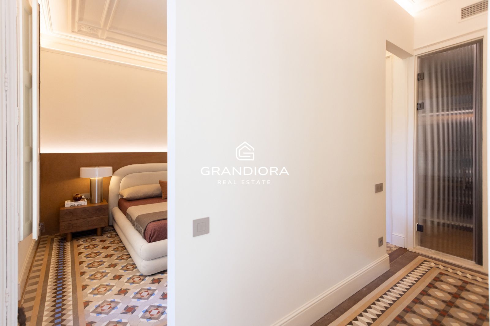 Preciosa vivienda reformada en Eixample Dreta - Imagen 26
