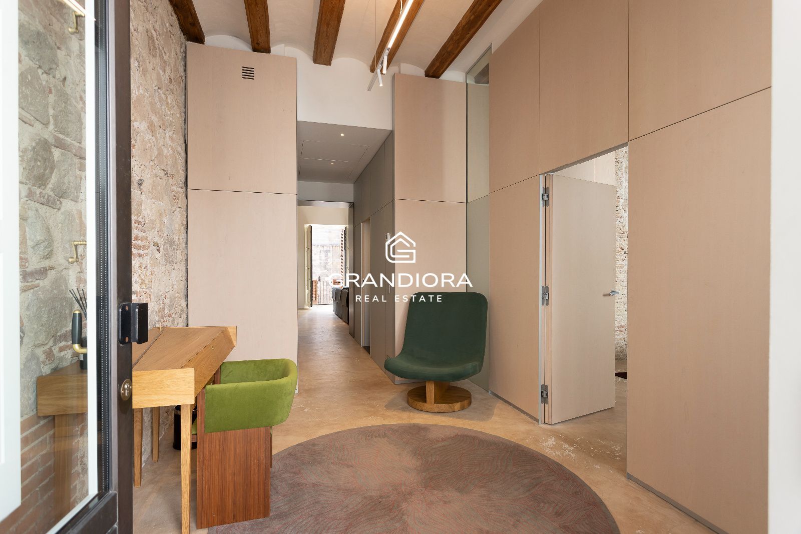 Vivienda de lujo de 245 m² con terraza privada en el Palau Moxó, Barrio Gótico - Imagen 4