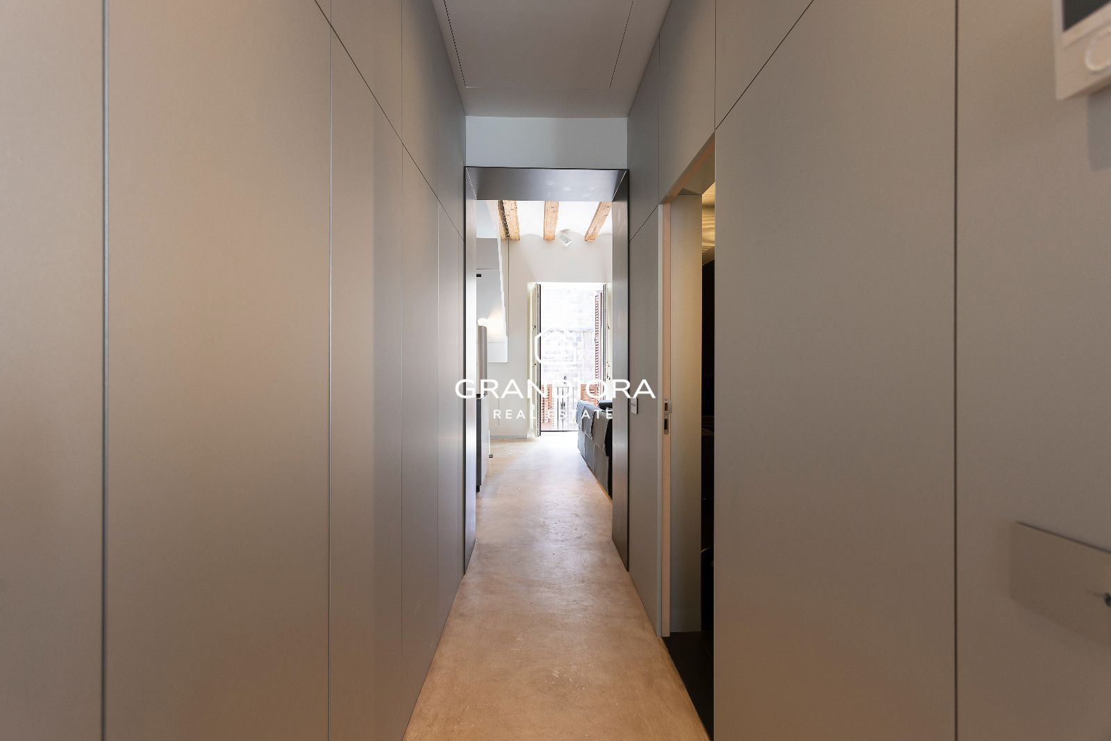 Vivienda de lujo de 245 m² con terraza privada en el Palau Moxó, Barrio Gótico - Imagen 10
