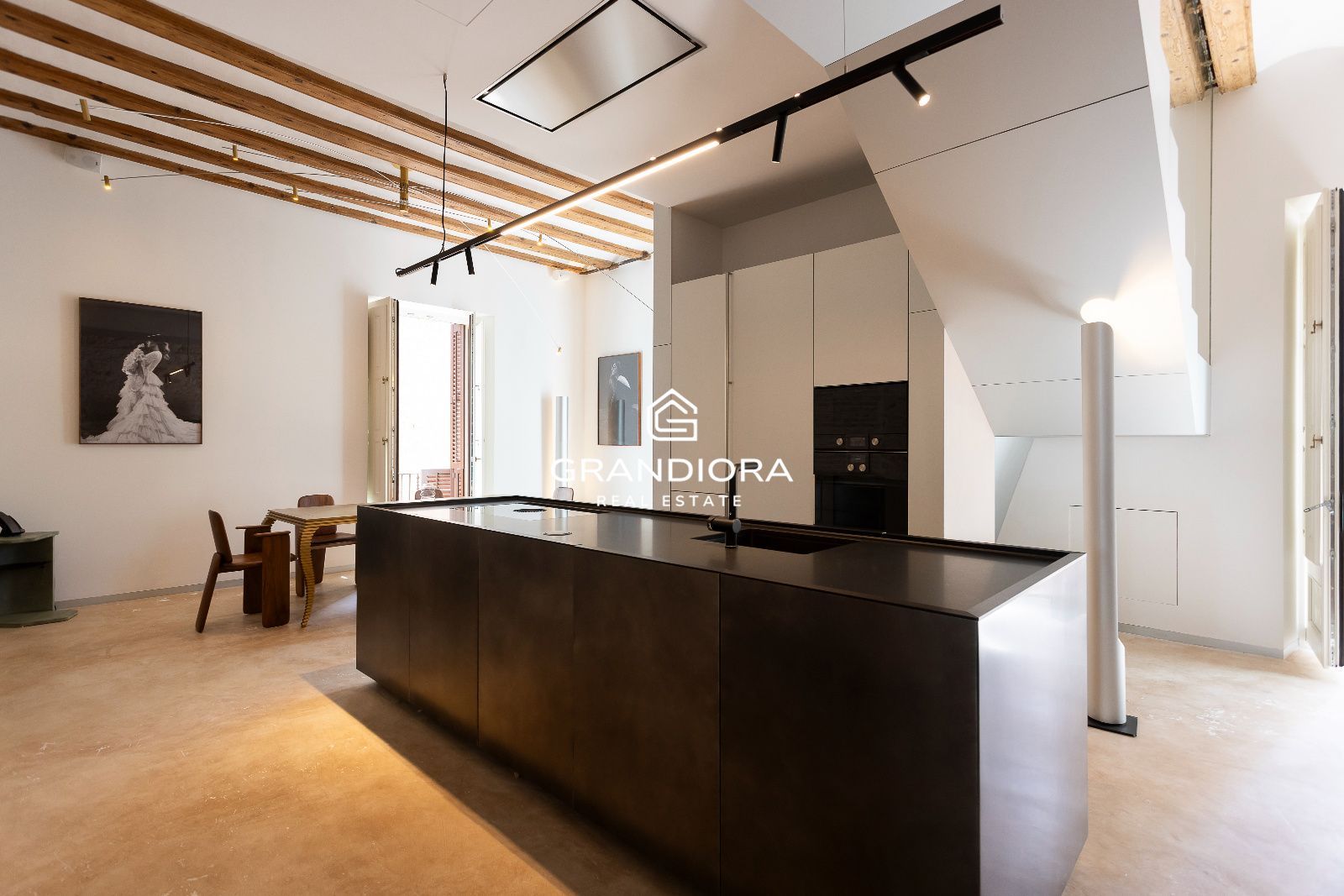 Vivienda de lujo de 245 m² con terraza privada en el Palau Moxó, Barrio Gótico - Imagen 16
