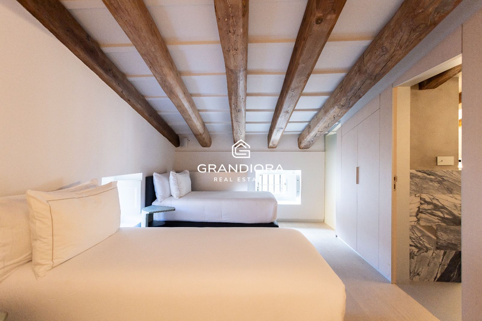 Vivienda de lujo de 245 m² con terraza privada en el Palau Moxó, Barrio Gótico - Imagen 33