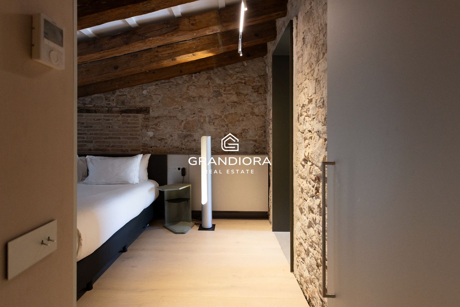 Vivienda de lujo de 245 m² con terraza privada en el Palau Moxó, Barrio Gótico - Imagen 39