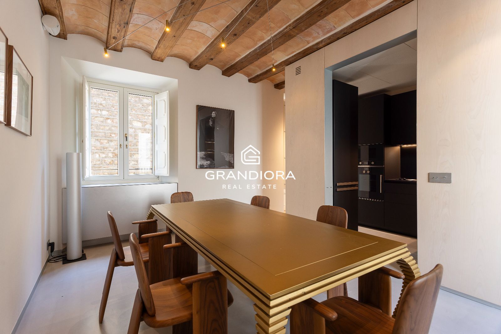 Dúplex de 150 m² con terraza y vistas a Sant Just en el Palau Moxó, Barrio Gótico - Imagen 9