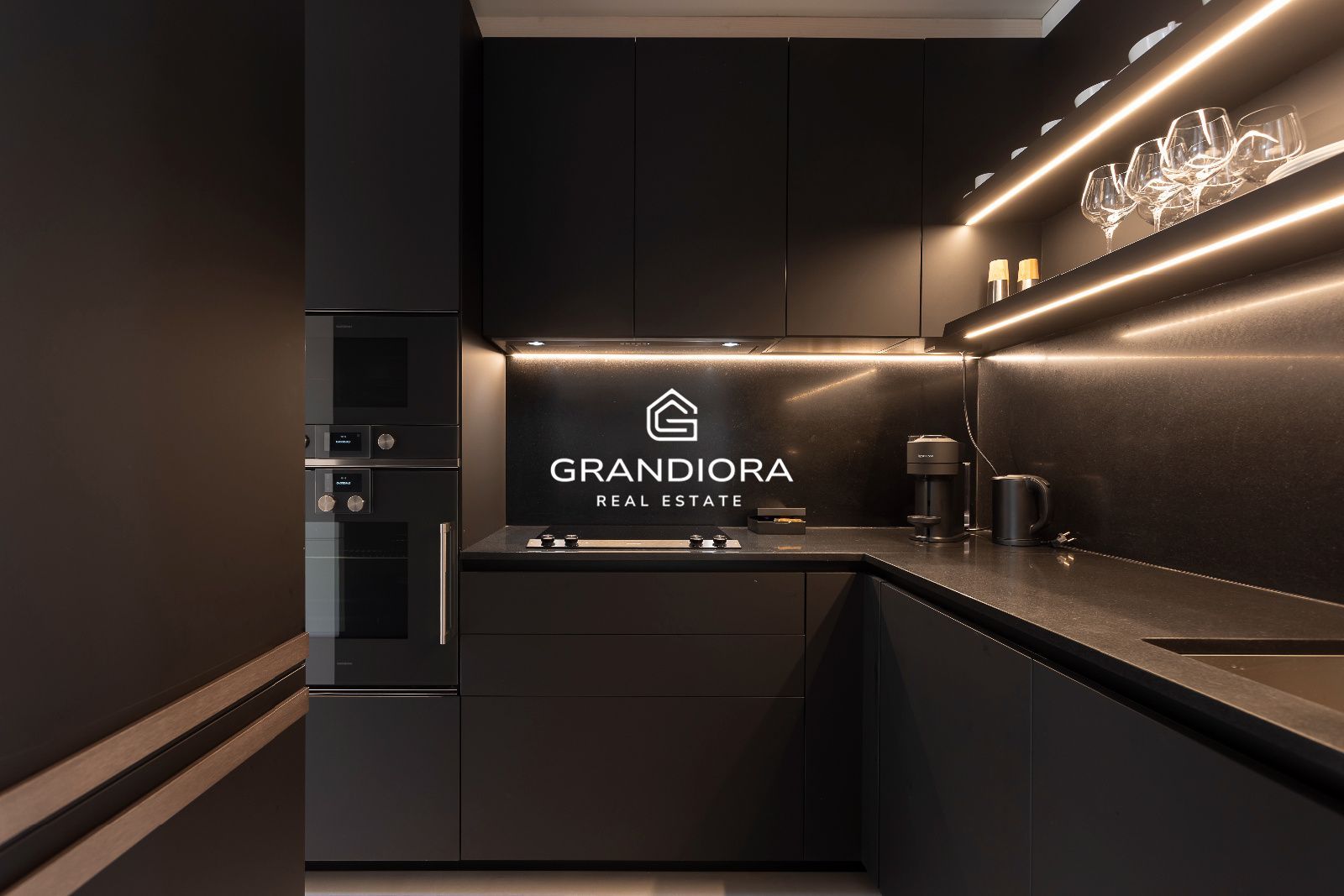 Dúplex de 150 m² con terraza y vistas a Sant Just en el Palau Moxó, Barrio Gótico - Imagen 10