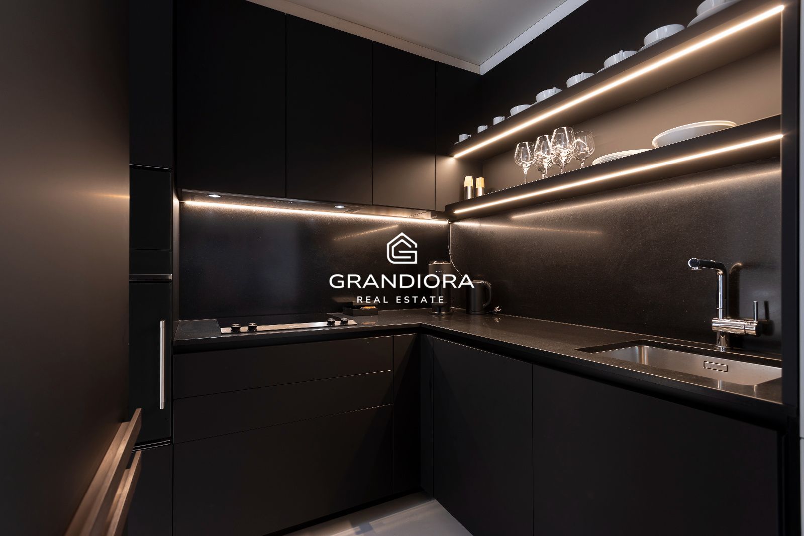 Dúplex de 150 m² con terraza y vistas a Sant Just en el Palau Moxó, Barrio Gótico - Imagen 12