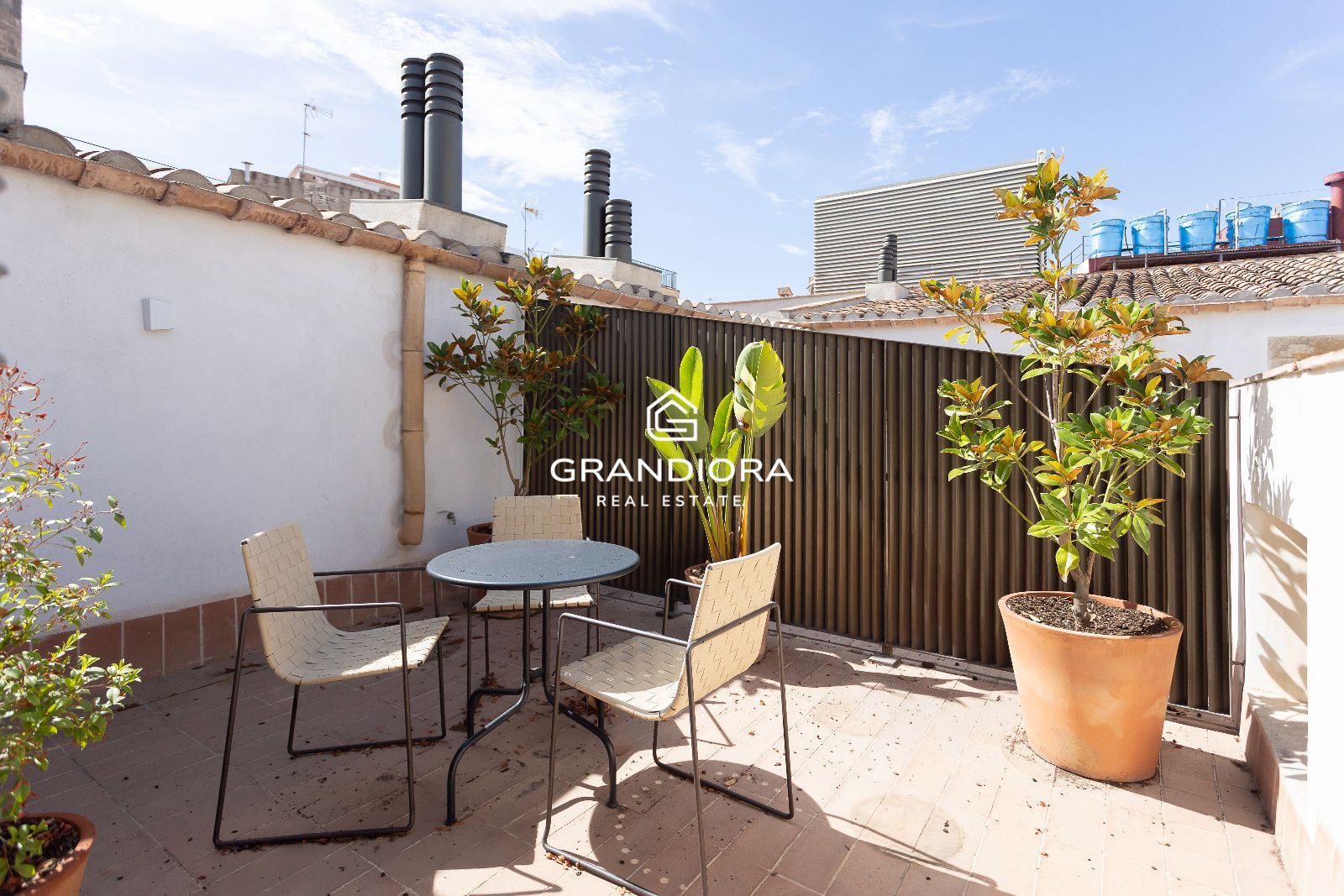 Dúplex de 150 m² con terraza y vistas a Sant Just en el Palau Moxó, Barrio Gótico - Imagen 33