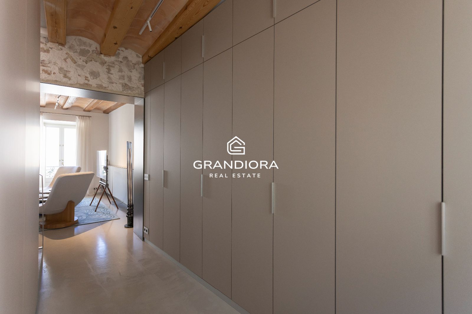 Dúplex de 190 m² con terraza de 35 m² en el Palau Moxó, Barrio Gótico - Imagen 14