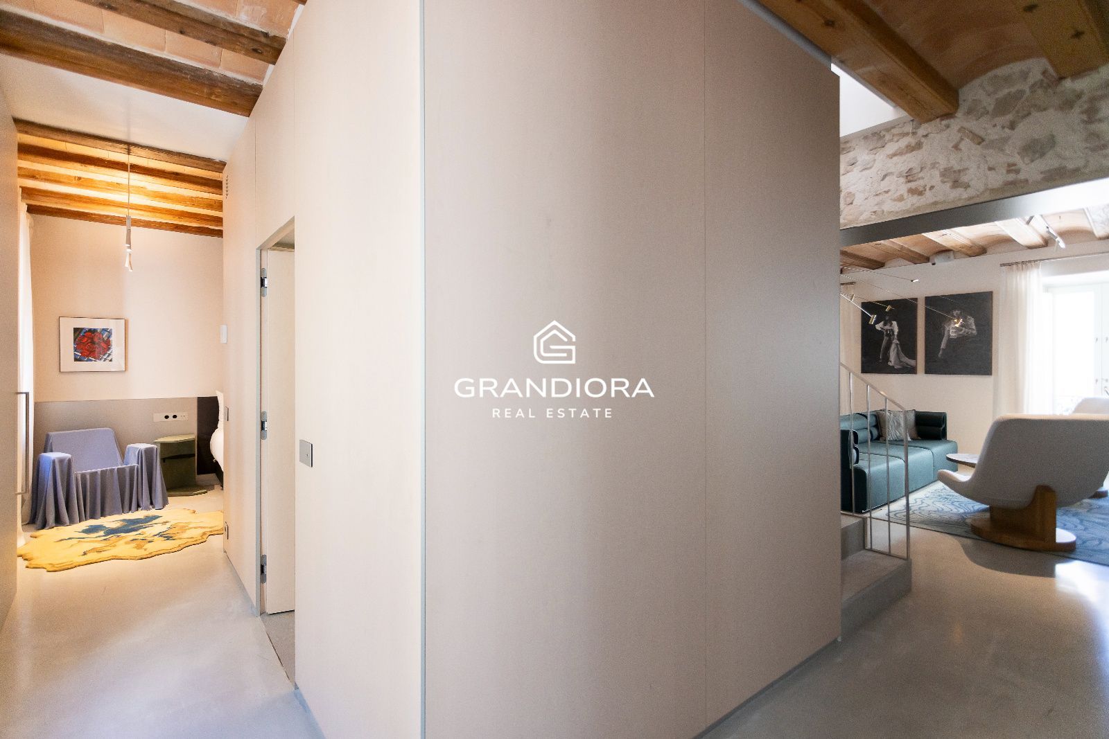 Dúplex de 190 m² con terraza de 35 m² en el Palau Moxó, Barrio Gótico - Imagen 13