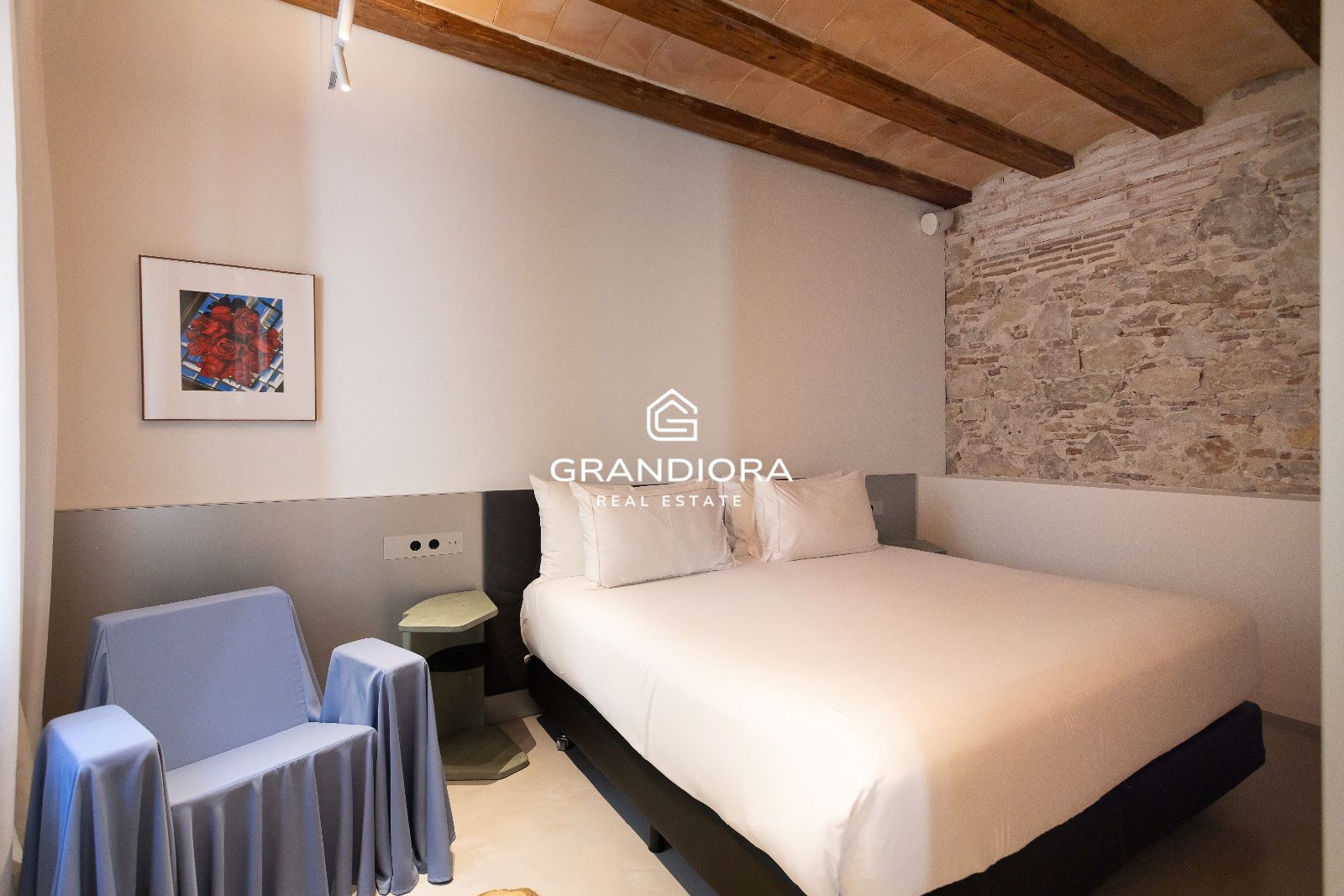 Dúplex de 190 m² con terraza de 35 m² en el Palau Moxó, Barrio Gótico - Imagen 19