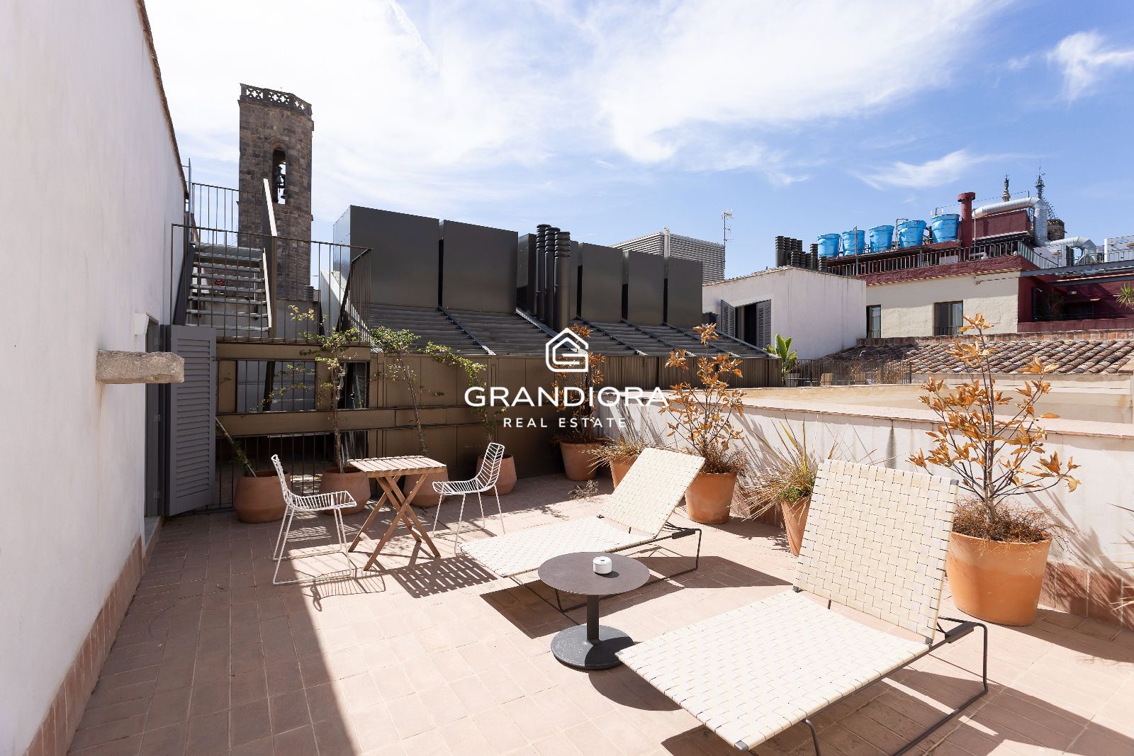 Dúplex de 190 m² con terraza de 35 m² en el Palau Moxó, Barrio Gótico - Imagen 36