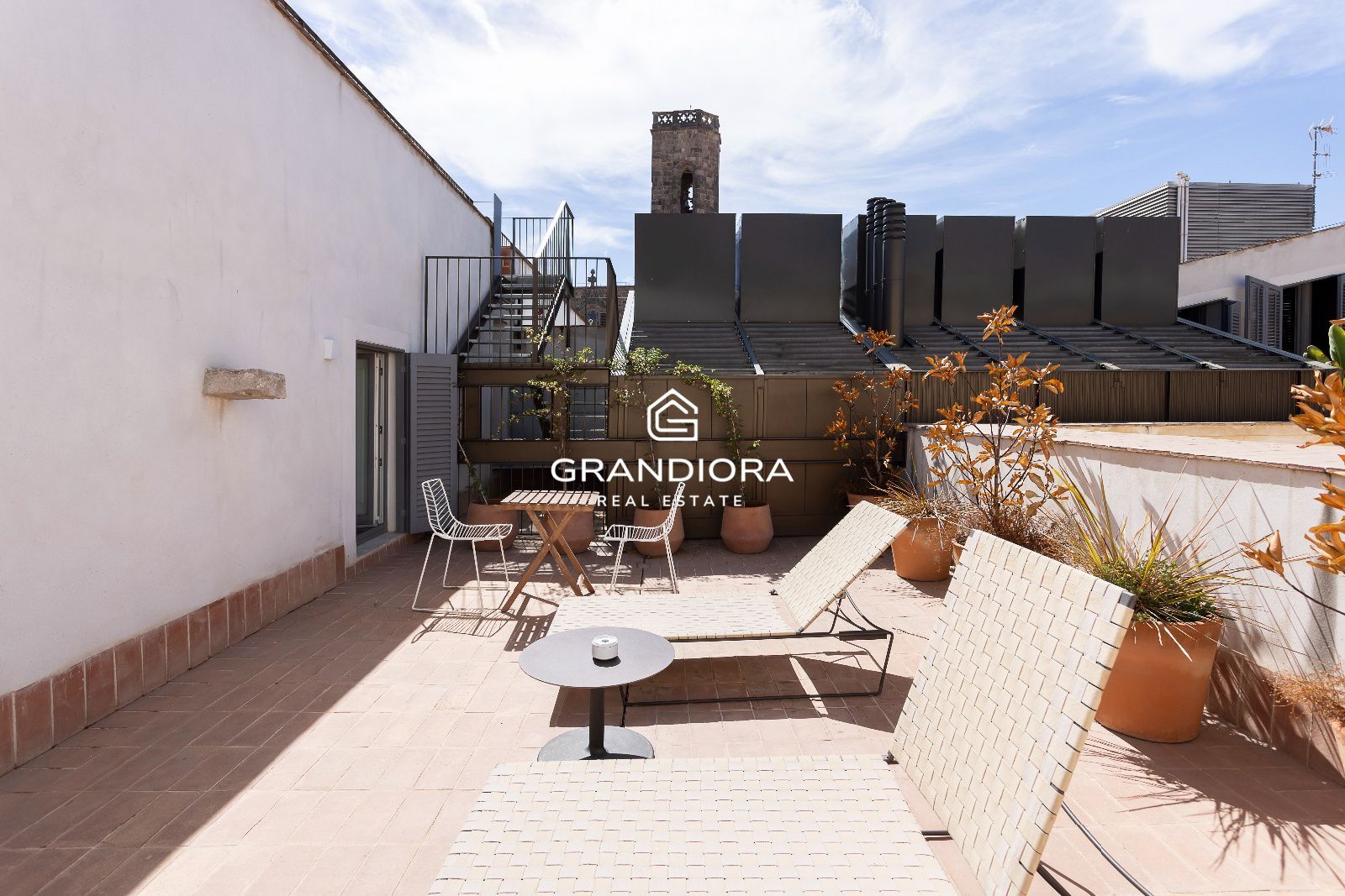 Dúplex de 190 m² con terraza de 35 m² en el Palau Moxó, Barrio Gótico - Imagen 37