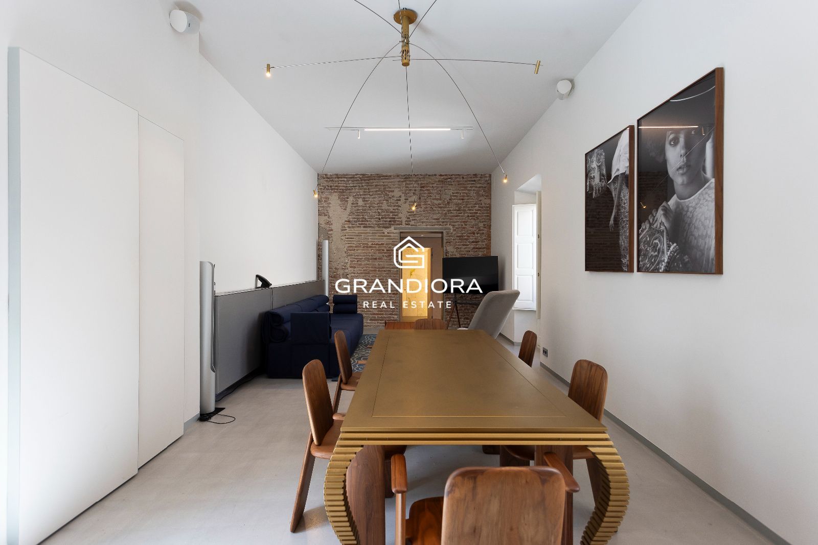 Dúplex tipo loft de 140 m² con patio privado en el Palau Moxó, Barrio Gótico - Imagen 11
