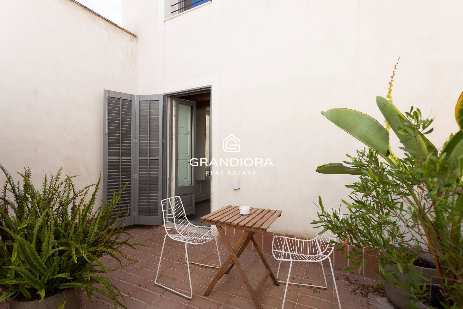 Dúplex tipo loft de 140 m² con patio privado en el Palau Moxó, Barrio Gótico - Imagen 19